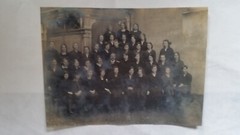 Photo large format 35 school class girls with pigtails circa 1930s approx 16x22cm