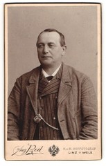 Photograph Aug. Red, Linz, country road, handsome gentleman in fashionable clothes