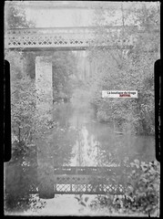 Old Black And White Photo Glass Plate Negative 6X9 Cm Bridge River Landscape