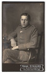photograph used Strauss, Munich, Neuhauserstr. 20, Portrait Young Soldier in