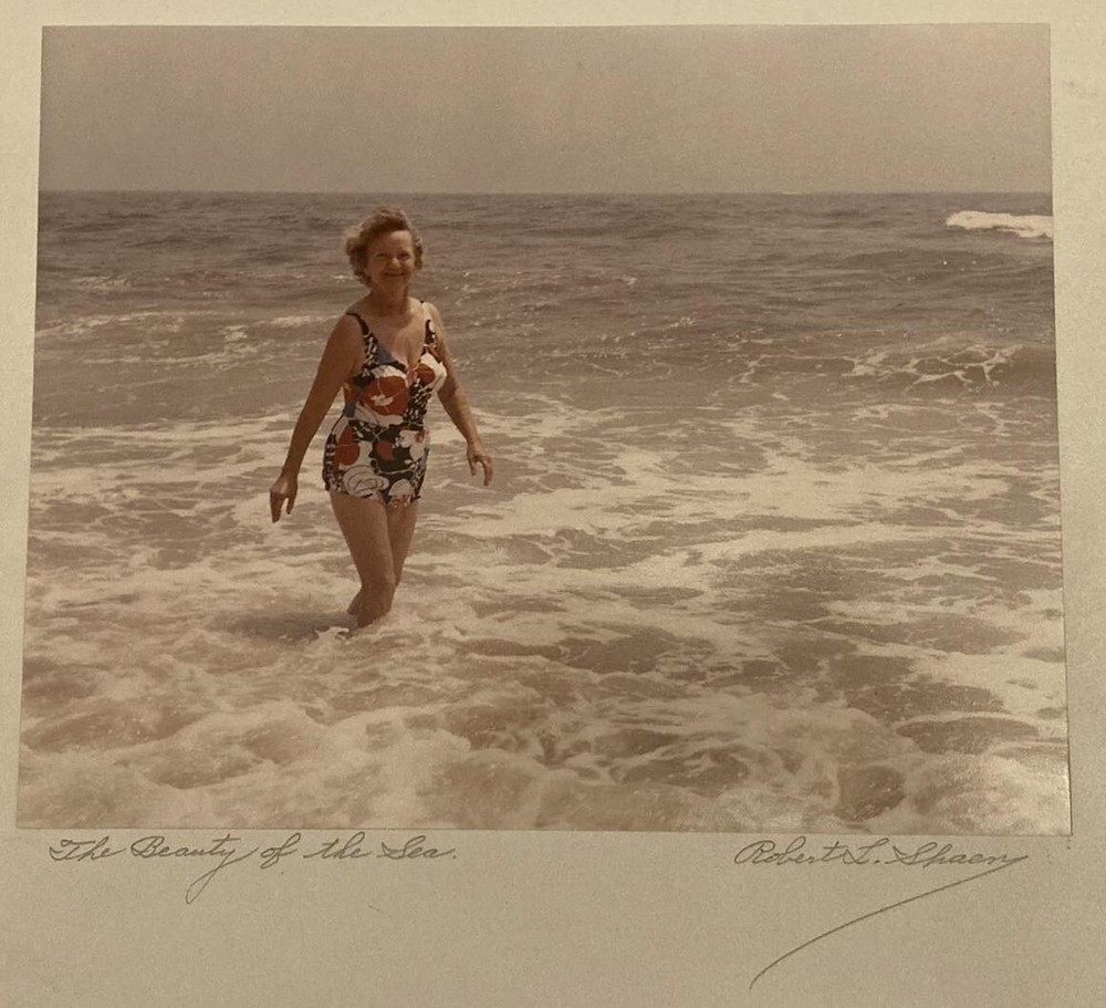 1972 «Beauty Of The Sea» Middle Aged Woman In Bathing Suit Photo Robert L Shaen