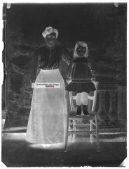 Vintage Black And White Photo Glass Plate Negative 9X12 Cm Characters France