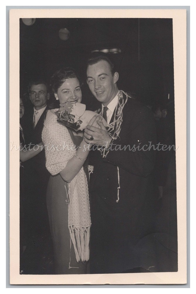 Portrait Woman & Man Dancing at the New Year 1957 – New Year’s Eve – Photo