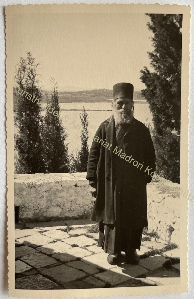 orig. Photo postcard Corfu Greece priest clergyman 1940 Greece