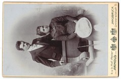 Photograph Frid. Arnold, Innsbruck, Universitätsstr. 15, view Innsbruck, Fro