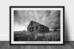 Rustic Photography Print – Black and White Picture of Old Homestead in Colorado