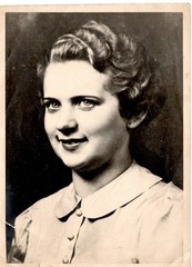 Pretty Woman – Photograph – Original 1940s – Black and White – 18x13cm