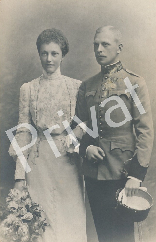 Photo PK Princess Elisabeth von Windisch-Graetz with Spouse L1.42