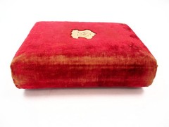 Antique Photo Album No Pictures 16x21cm Red Velvet Cover With Metal Clasp