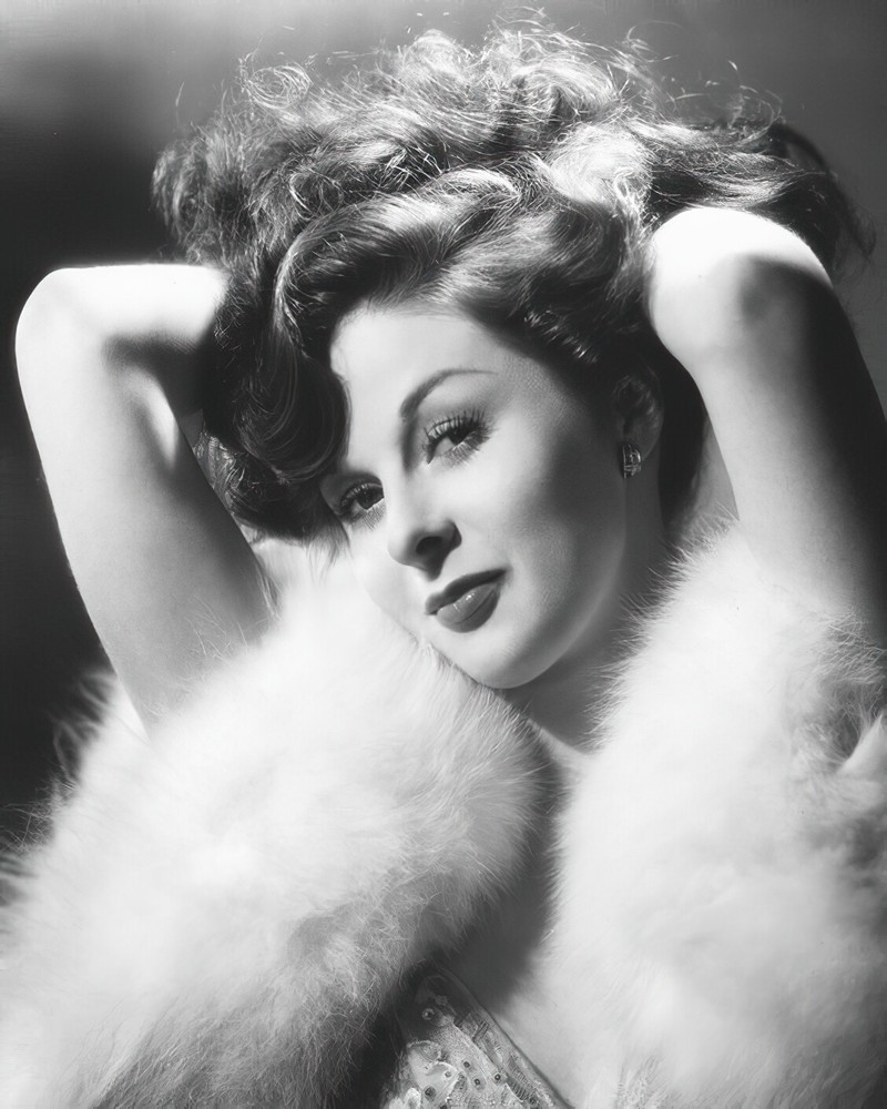 Susan Hayward classic publicity photo ca 1940’s – reprint – multiple sizes: 069