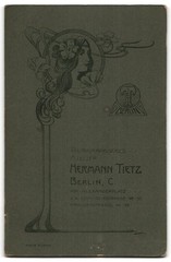 Photography Hermann Tietz, Berlin-SW, Leipzigerstrasse 46-50, portrait young Pa