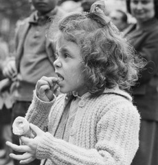 Photo Print On Silver Paper Photographer CHILD 1960 Size 30x30cm