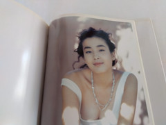 Santa Fe with 3 Postcards Rie Miyazawa Kishin Shinoyama Photobook from Japan