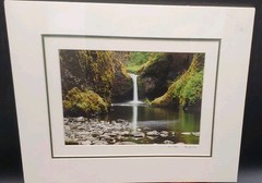 King Wu Matted Photography # Print – PUNCH BOWL FALLS,OR Print 5×7 Matted 9×11