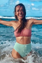 PHOTO NO. 23 – ANNEMARIE CARPENDALE – GLOSSY FINISH – SIZE: 15X10CM – NEW