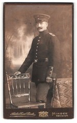Photograph Carl Beste, Minden I. W., Bäckerstr., Soldier from Regiment No. 15 in