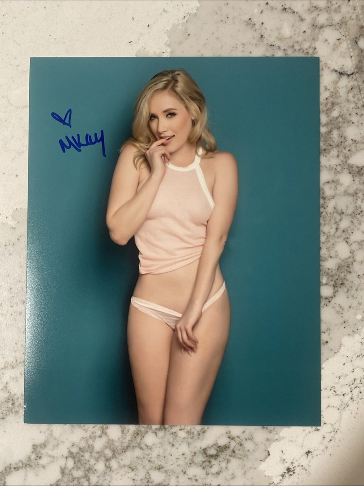 Manda Kay Autographed Signed 8×10 Photo Playboy Penthouse Model Authentic