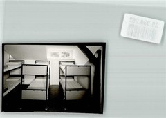 39934952 – 8221 Bergen Hostel Bedroom Photo Original From Archive