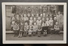 Photo portrait kindergarten home Regensburg Bavaria young girl picture model woman