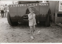 30x20cm Archive Photo 1962 Le Mans 1962 Young Boy Young Fan or Car Mechanic?