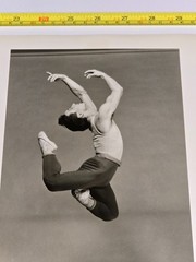THE JOFFREY BALLET 8×10 HERBERT MIGDOLL PRESS PHOTO RIMA CORBEN DANCE MALE VTG