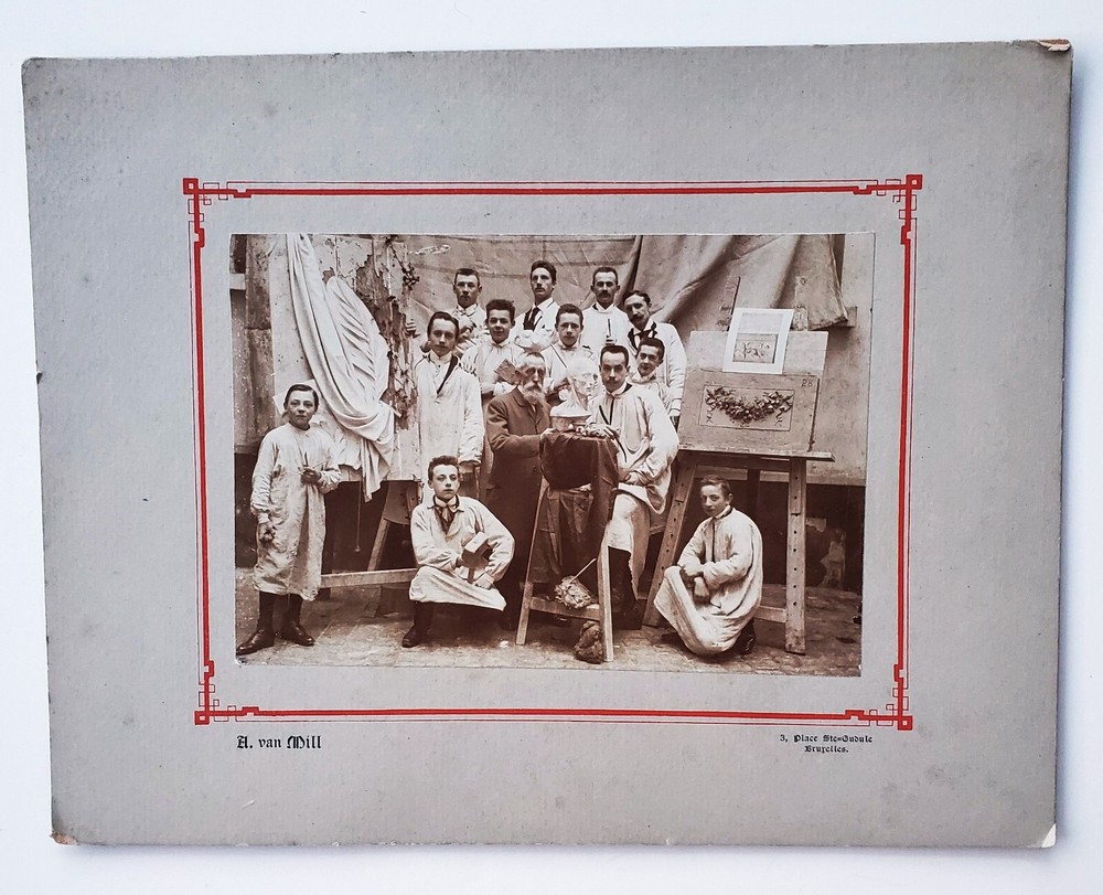 Vintage 1900 Mounted Albumen Photo of Brussels Art School Class – Van Mill Photo