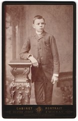 Photograph Gustav Jobst, Zwickau, outer Schneebergerstr. 20, Half Grow Kn