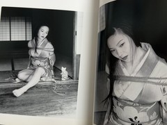 🎈Signed Nobuyoshi Araki – Tokyo Tabi Nikki, w/ Original Drawing “Arakiss” 2003