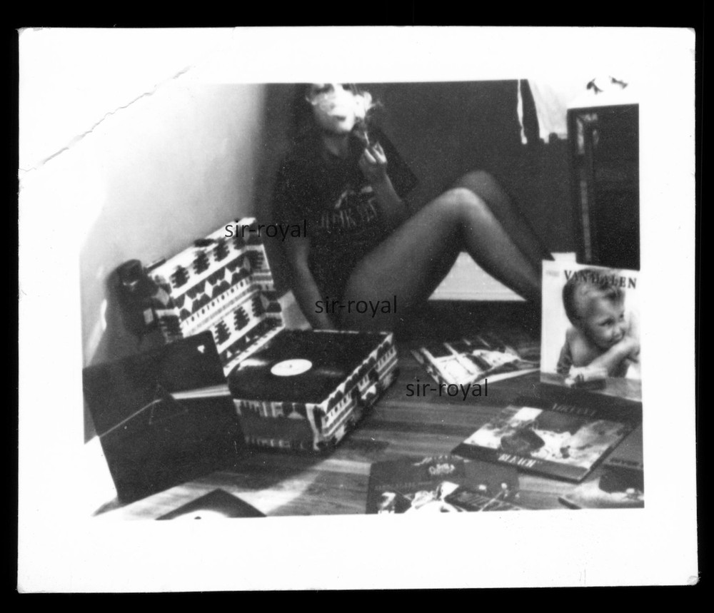 Pretty Woman Beautiful Legs Smoke Nirvana Pink Floyd Van Halen LP – Photo 7x6cm