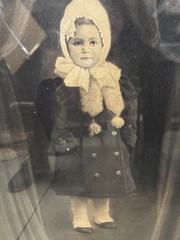 Antique Black/Gold Wooden Framed Little Girls Photograph 21.5 x 25.5