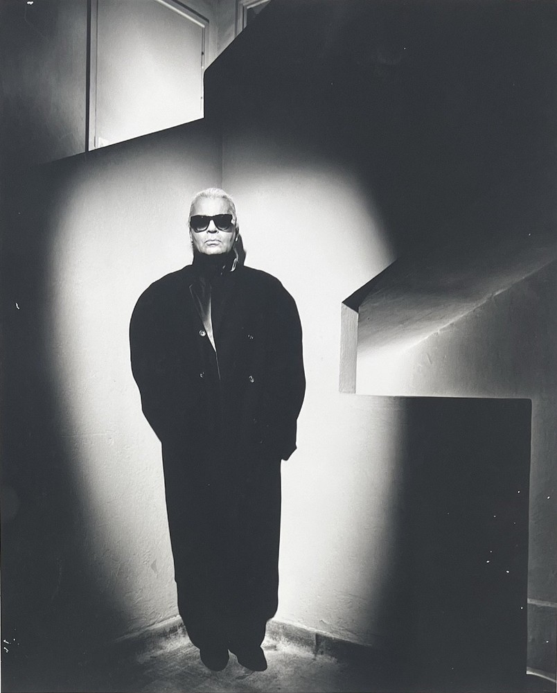 KARL LAGERFELD – SELF-PORTRAIT, VILLA DE NOAILLES – SILVER GELATIN PRINT – 1995