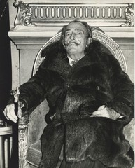 Salvador Dali at the St. Regis Hotel, 1973 ORIGINAL GALELLA PHOTOGRAPH SIGNED