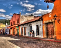 16X20 ART PHOTO, DOWNTOWN ANTIGUA GUATEMALA, Guatemalan