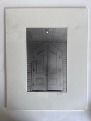 Vintage 1983 Signed Fine Art Photo – «Bare Bulb» by Mark Ritter (2/100)