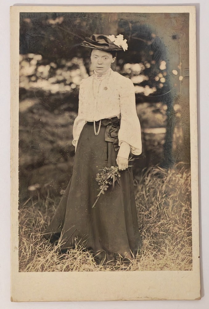 Antique Portrait Woman Edwardian Hat c1905 Flowers Copenhagen Denmark Bjerrgaard