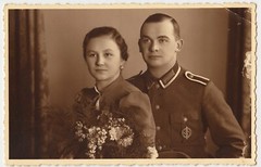 Portrait Studio Couple Woman Man German Military – Vintage Photo An. 1940