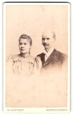 Photograph W. Höffert, Berlin, Unter den Linden 24, couple in elegant dress