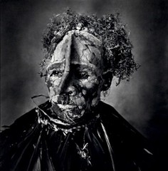 1984 Irving Penn Native Warrior Pink Face New Guinea Art Photo Engraving
