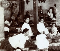 Larger size C. B. WAITE photo , Mexican women washing clothes, Mexico, rare, , V