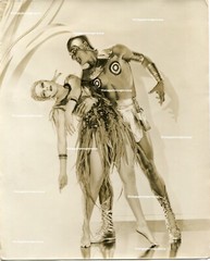 G961 Foto 30er Jahre Artdeco Science-Fiction Metropolis Expressionismus Fantasy