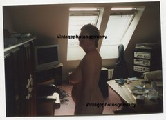 G1639 Photo 1980s Artistic Nude Woman
