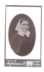 CDV photo around 1900, young woman, nurse, Offenbach