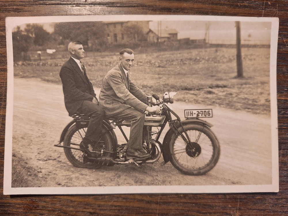 Photo photo card postcard motorcycle Triumph Nuremberg 1930s Mainleus LK Kulmbach