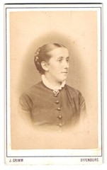 Photograph J. Grimm, Offenburg, portrait of a woman in profile CDV/cabinet photo