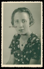 Hamburg Blankenese 1935 – Pretty Woman in Portrait – 1930s – Photo Postcard 9x14cm