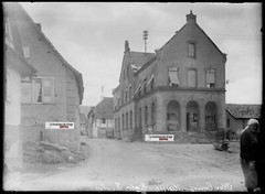 Old Black And White Photo Glass Plate 13X18 Cm Cleebourg Town Hall