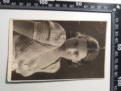 Historical Photo – Pretty Woman Sweet Pose 1930s, 140726-5