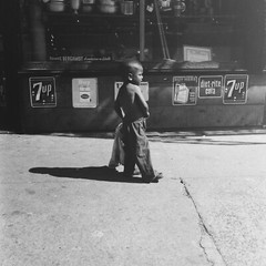 Photo Print On Silver Paper Child Harlem New York 1960 30x30cm