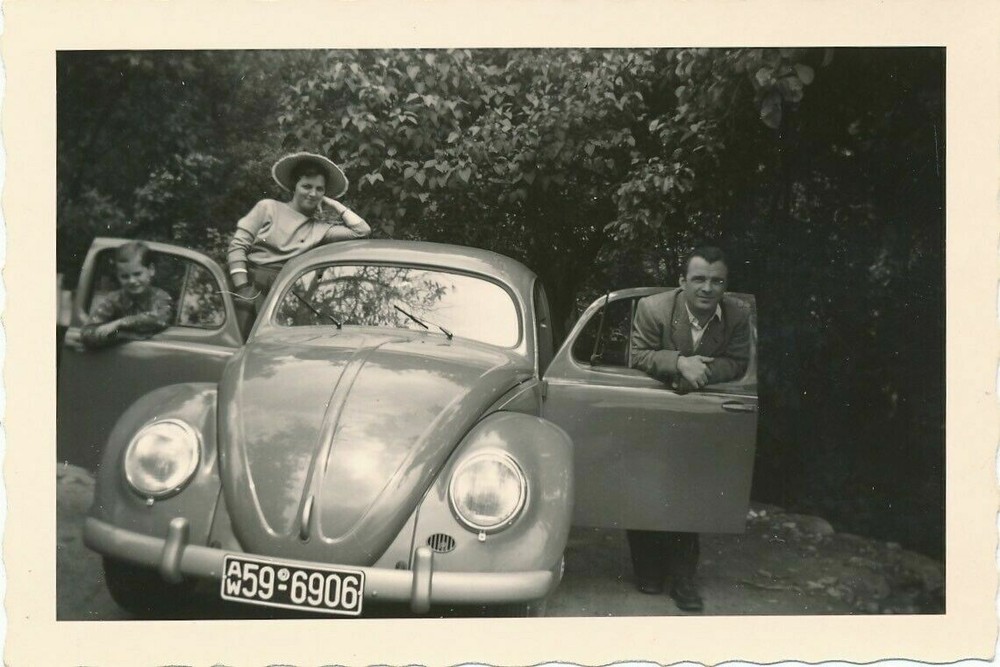 Photo Classic Car VW Beetle AW 59-6906 1.76