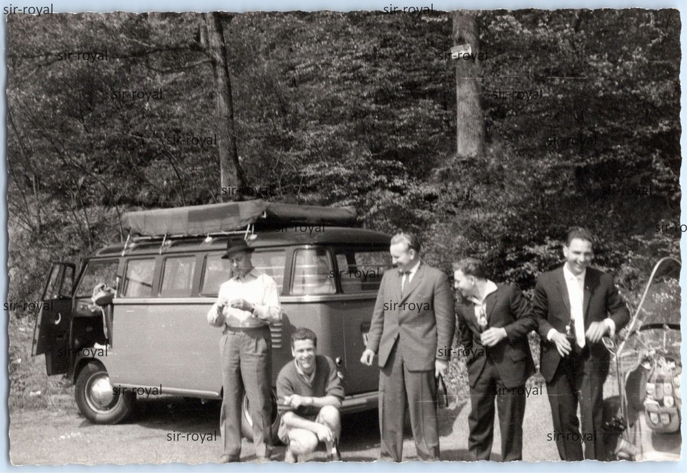 People before VW T1 Bulli Bus – 1950s – Car Vehicle Minibus – Photo 12x8cm